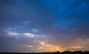 günbatımı parlak gökyüzü arka plan