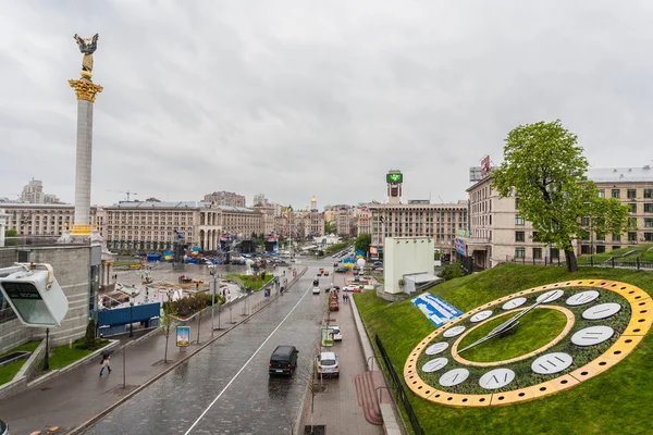 Abend auf dem Maidan nezalezhnosti — Stockfoto