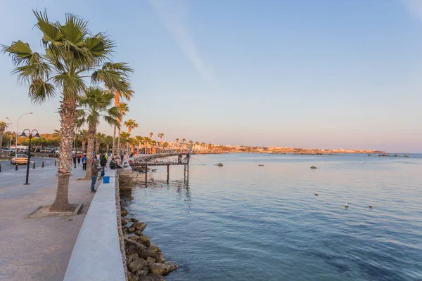 Veduta dell'argine del porto di Paphos, Cipro — Foto Stock