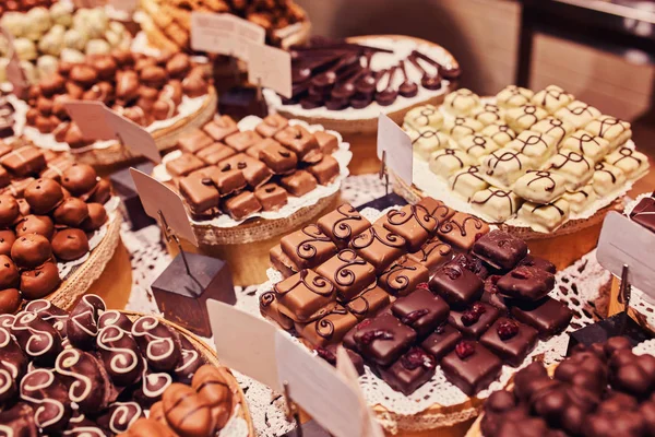 Biscoitos de chocolate mentem na loja — Fotografia de Stock
