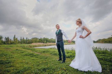 mutlu gelin ve damat 