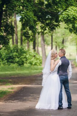 mutlu gelin ve damat 