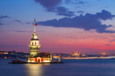 İstanbul 'da Bakireler Kulesi