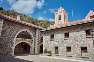 Troodos Dağları, Kıbrıs Kikkos Virgin Manastırı.