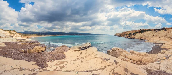 Kypr - pobřeží Středozemního moře. Lara Beach — Stock fotografie