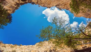 Kaya oluşumları Avakas gorge