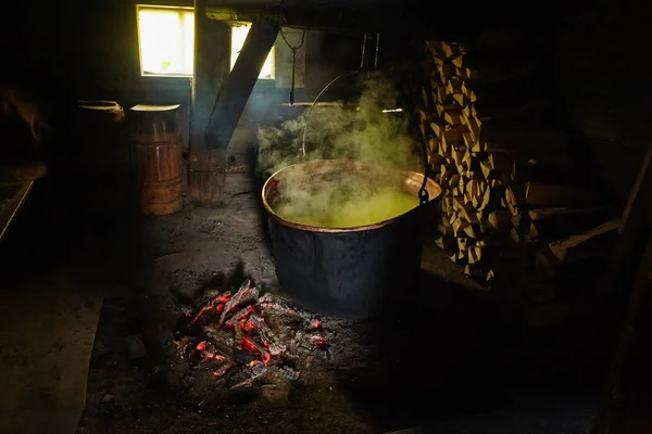 Sala Utilizada Para Producción Ahumado Queso Una Granja Las Montañas —  Fotos de Stock