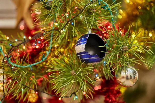 Still life with christmas tree and broken decoration balls. — Stock Photo, Image