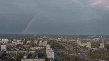 Kyiv şehrinin gökkuşağıyla çekilmiş görüntüleri, Ukrayna