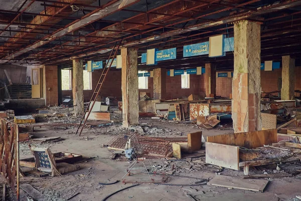 Pripyat Ukraine Avril 2019 Supermarché Ruine Dans Une Ville Fantôme — Photo