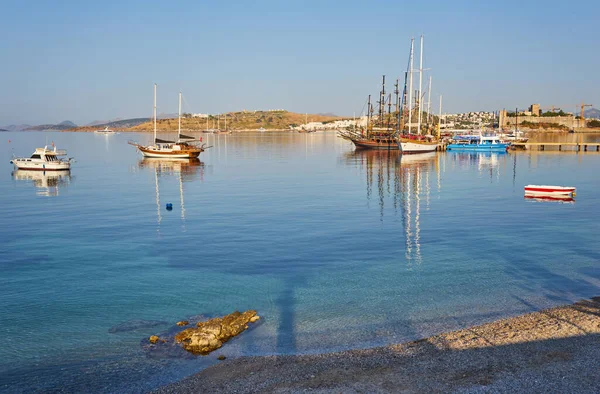 Kilátás Gumusluk Bodrum Marina Vitorlás Hajók Jachtok Bodrum Város Törökország — Stock Fotó