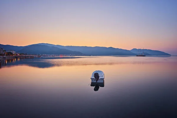 Mountain Lonely Motor Boat Reflected Sunrise Calm Sea Marmaris Turkey — Stock Photo, Image