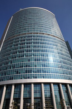 Gün içinde ofis binası