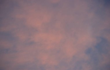 Yazın gün batımı gökyüzü