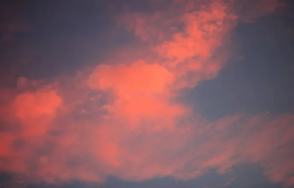 Zachód słońca niebo w lecie — Zdjęcie stockowe