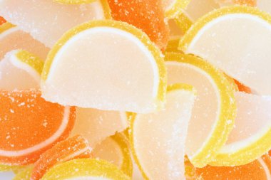 çok renkli meyve jölesi