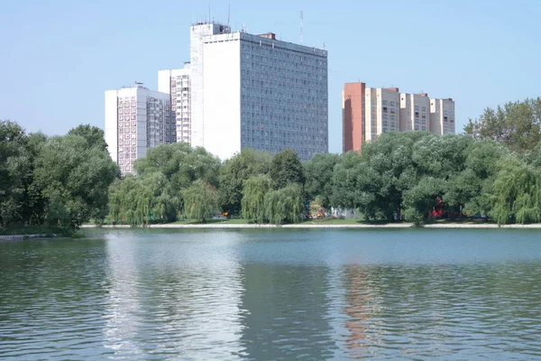 Şehir parkında yaz