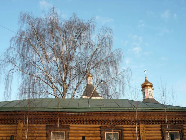 Old wood temple bogorodskiy — Stock Photo, Image