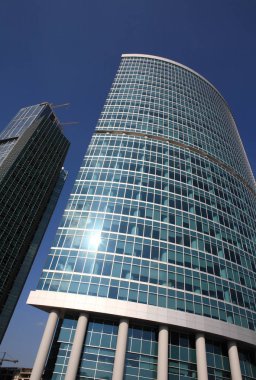 Gün içinde ofis binası