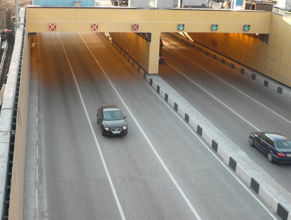 Tunnel unter Brücke — Stockfoto