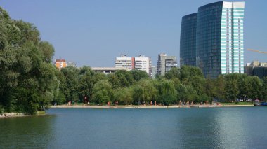 Şehir parkında yaz