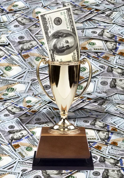 Trophäe und Geld. — Stockfoto