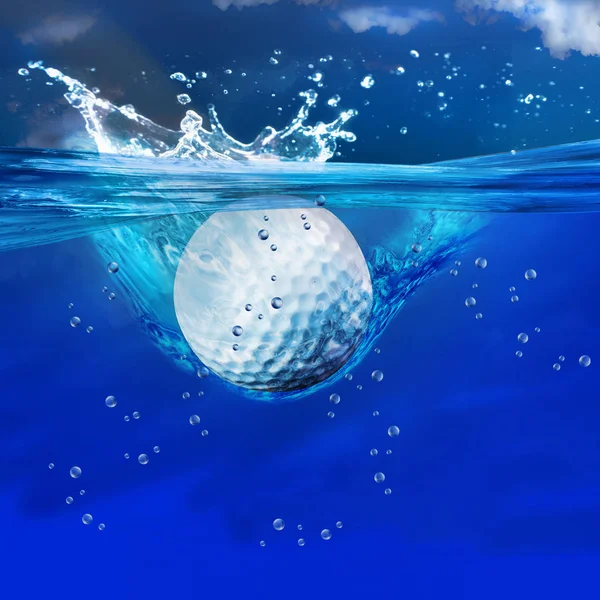 Golf ball splash. — Stockfoto