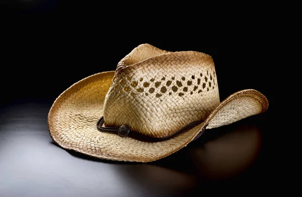 Stary kowbojski kapelusz. — Zdjęcie stockowe