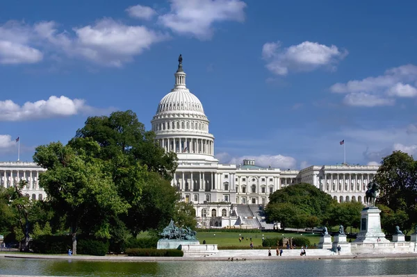 Amerikanischer Hauptstadtbau. — Stockfoto