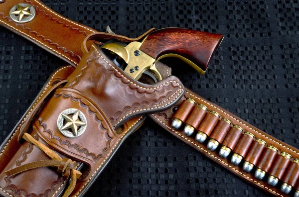 Cowboy 45 Pistola e coldre . — Fotografia de Stock