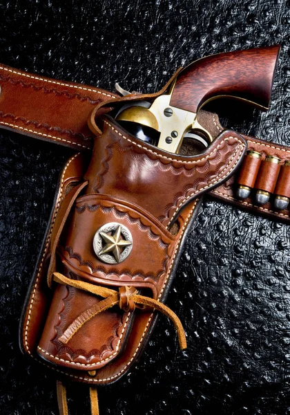 Old Cowboy Gun. — Stock Photo, Image