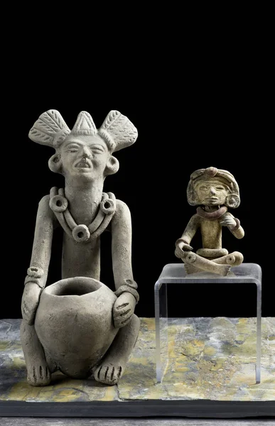 Pre Columbian Figurines. — Stock Photo, Image