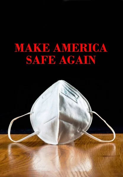Membuat Amerika Aman Kembali Dengan Mengenakan Masker Wajah N95 — Stok Foto
