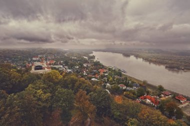 Kazimierz Dolny - Tower olarak görülen güzel bir Lehçe kasaba