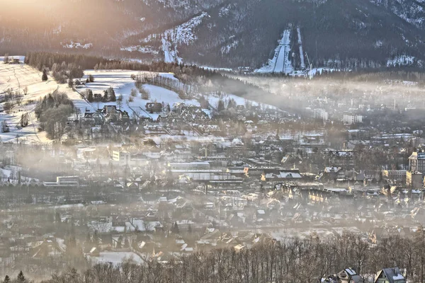 Kota Zakopane Dalam Kabut Asap — Stok Foto