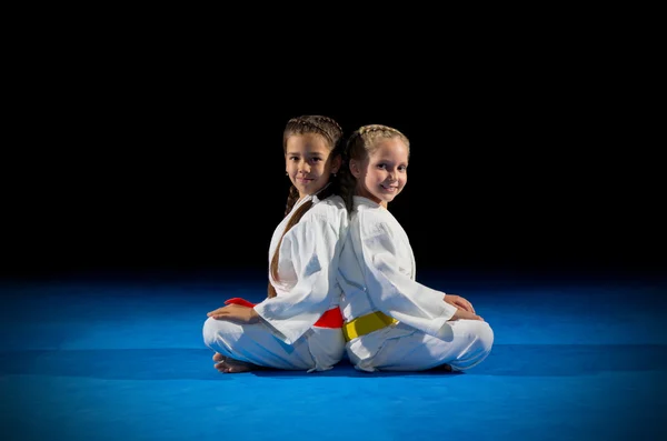 Little girls martial arts fighters — Stock Photo, Image