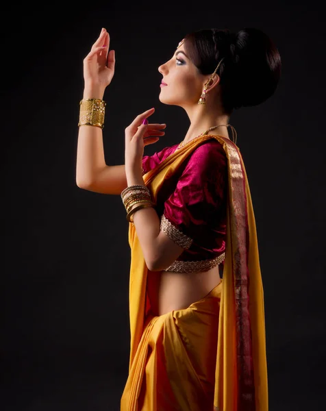 Молодая женщина Индии — стоковое фото