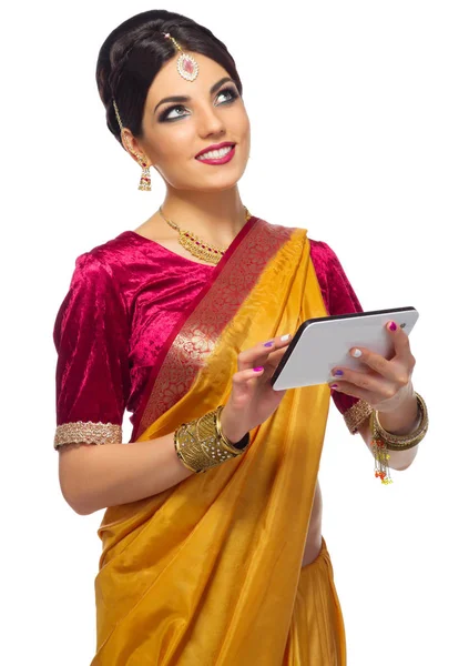 Junge indische Frau — Stockfoto