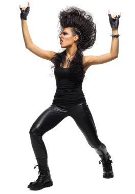 Genç kadın hard rock sanatçısı