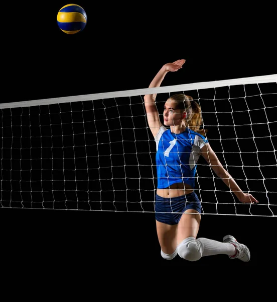 Jovem jogador de voleibol menina — Fotografia de Stock