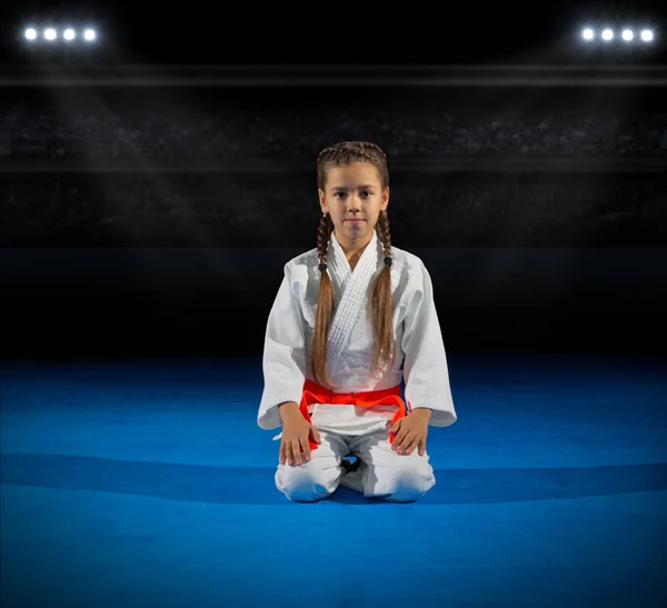 Chica luchadora de artes marciales — Foto de Stock