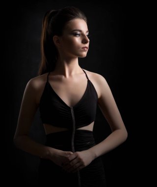 Genç bir kadının portresi