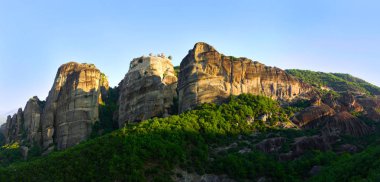 Sabah erken Meteora Dağları