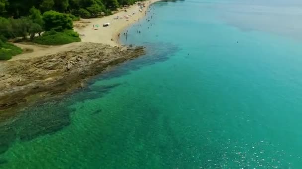 Costa do mar no verão — Vídeo de Stock