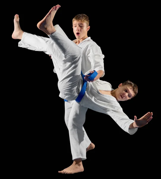 Хлопчики бійці бойових мистецтв — стокове фото