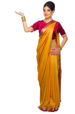 İzole genç Hintli kadın