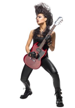 Genç kadın rock müzisyeni