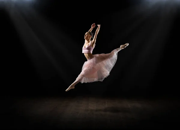 Bailarina (em versão interior ) — Fotografia de Stock