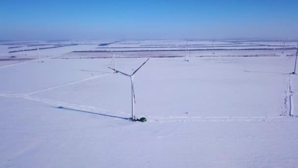 冬で風力発電 — ストック動画