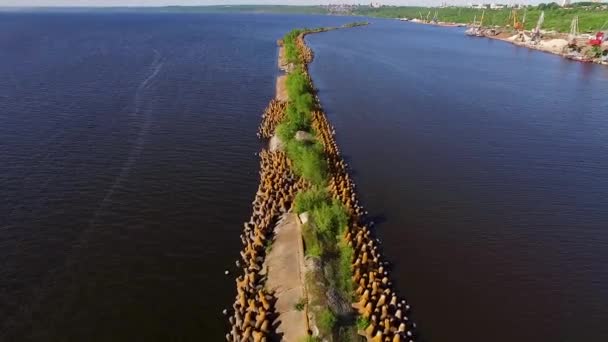 Breakwater River Day — Stock Video